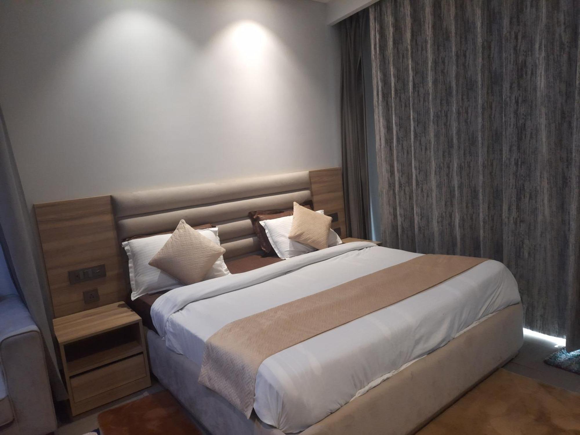 Luxury Studio Apartment Delhi Ncr Noida Buitenkant foto